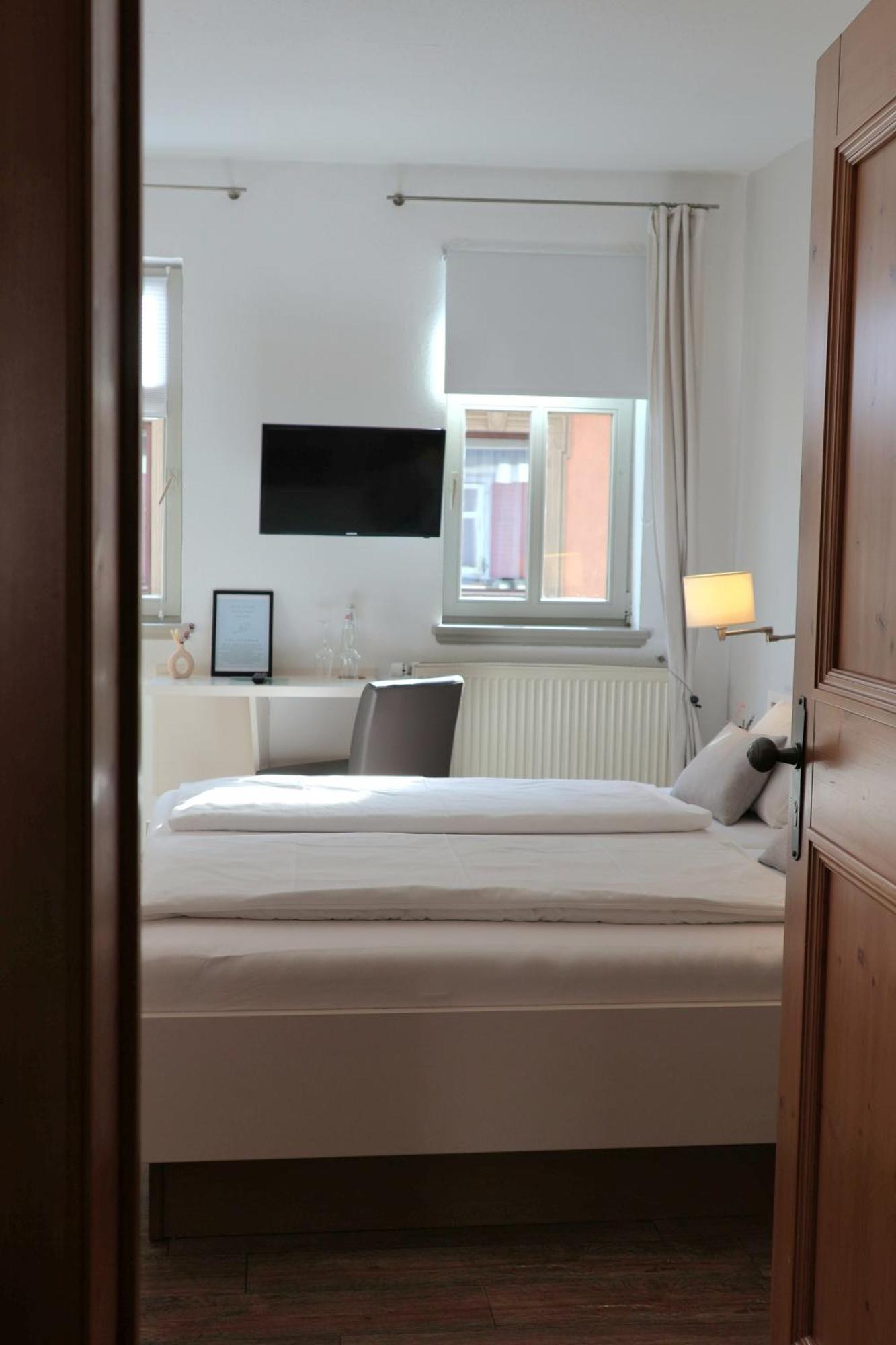 Weinbar & Gaestehaus Himmelstoss Hotel Dettelbach